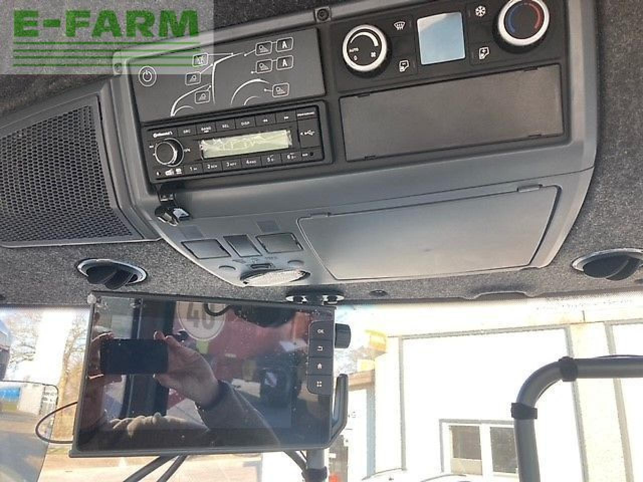 Traktor Valtra t215a: slika Traktor Valtra t215a Traktor Valtra t215a: slika Traktor Valtra t215a