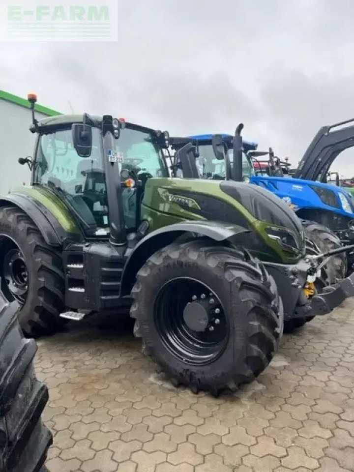 Valtra t215a - Traktor: slika Valtra t215a - Traktor Valtra t215a - Traktor: slika Valtra t215a - Traktor