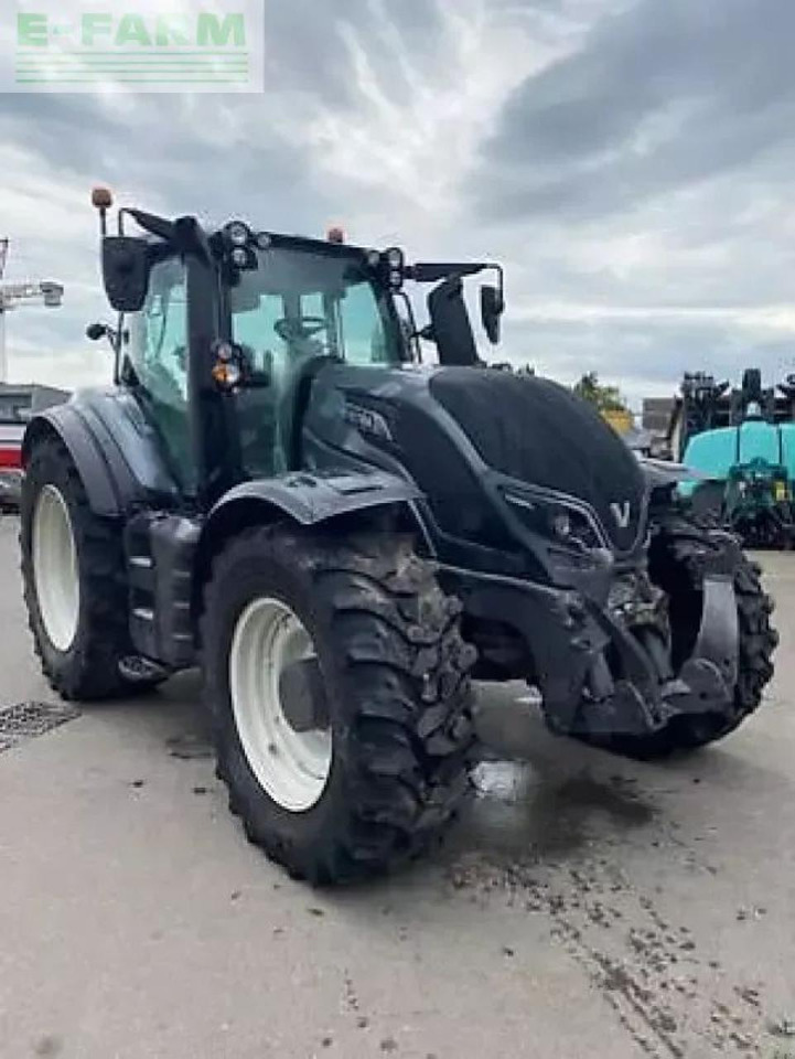 Valtra t234 versu Versu - Traktor: slika Valtra t234 versu Versu - Traktor Valtra t234 versu Versu - Traktor: slika Valtra t234 versu Versu - Traktor