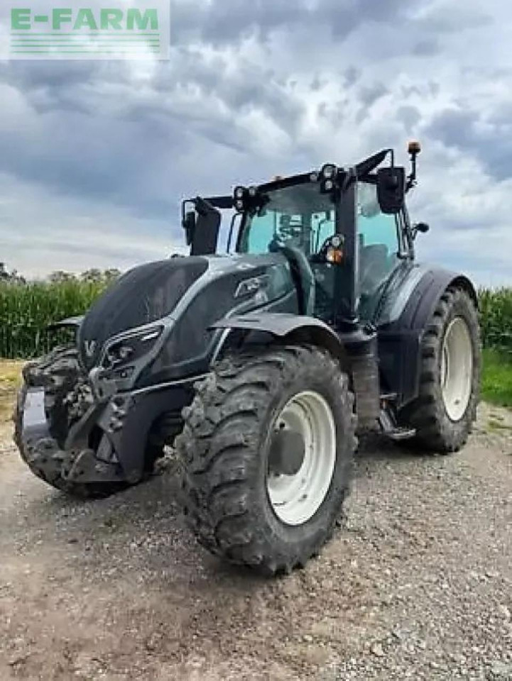 Valtra t234 versu Versu - Traktor: slika Valtra t234 versu Versu - Traktor Valtra t234 versu Versu - Traktor: slika Valtra t234 versu Versu - Traktor
