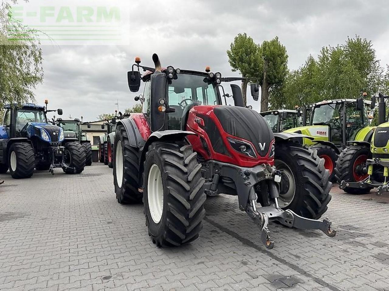 Valtra t234 versu Versu - Traktor: slika Valtra t234 versu Versu - Traktor Valtra t234 versu Versu - Traktor: slika Valtra t234 versu Versu - Traktor