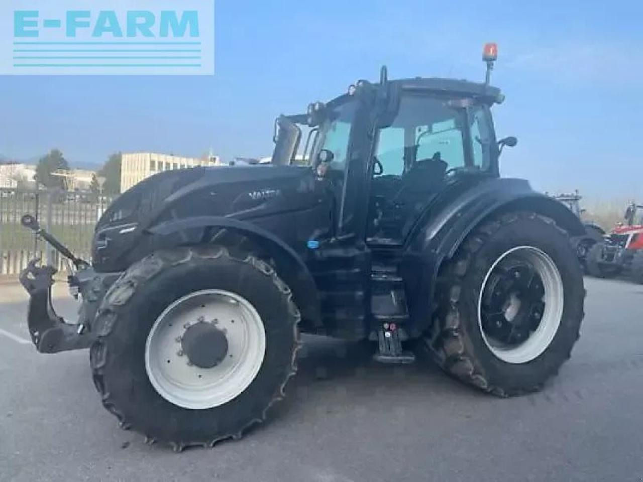 Valtra t254v - Traktor: slika Valtra t254v - Traktor Valtra t254v - Traktor: slika Valtra t254v - Traktor