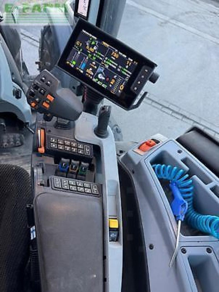Traktor Valtra t254v: slika Traktor Valtra t254v
