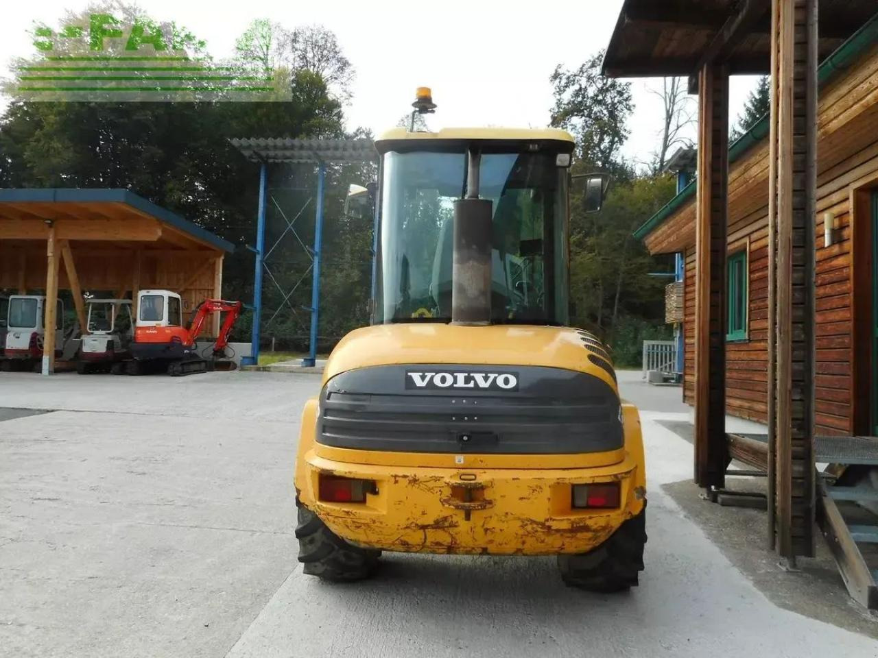 Volvo l35b-z/s ( 6.650kg ) - Mini bager: slika Volvo l35b-z/s ( 6.650kg ) - Mini bager Volvo l35b-z/s ( 6.650kg ) - Mini bager: slika Volvo l35b-z/s ( 6.650kg ) - Mini bager