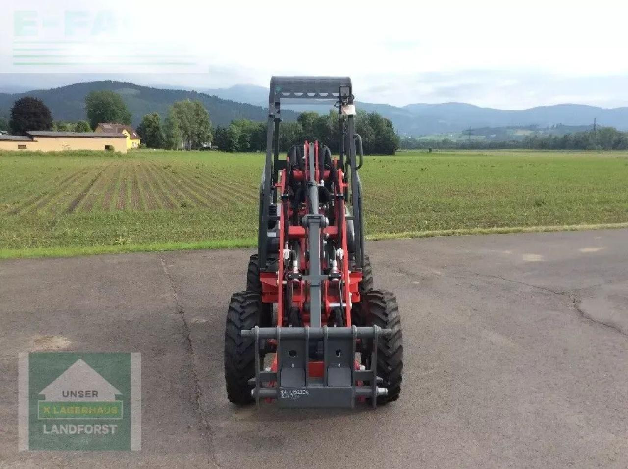 Weidemann 1140 light - Utovarivač na kotačima: slika Weidemann 1140 light - Utovarivač na kotačima Weidemann 1140 light - Utovarivač na kotačima: slika Weidemann 1140 light - Utovarivač na kotačima