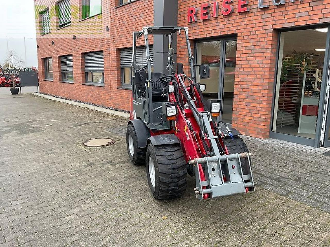 Weidemann 1160e - Mini bager: slika Weidemann 1160e - Mini bager Weidemann 1160e - Mini bager: slika Weidemann 1160e - Mini bager