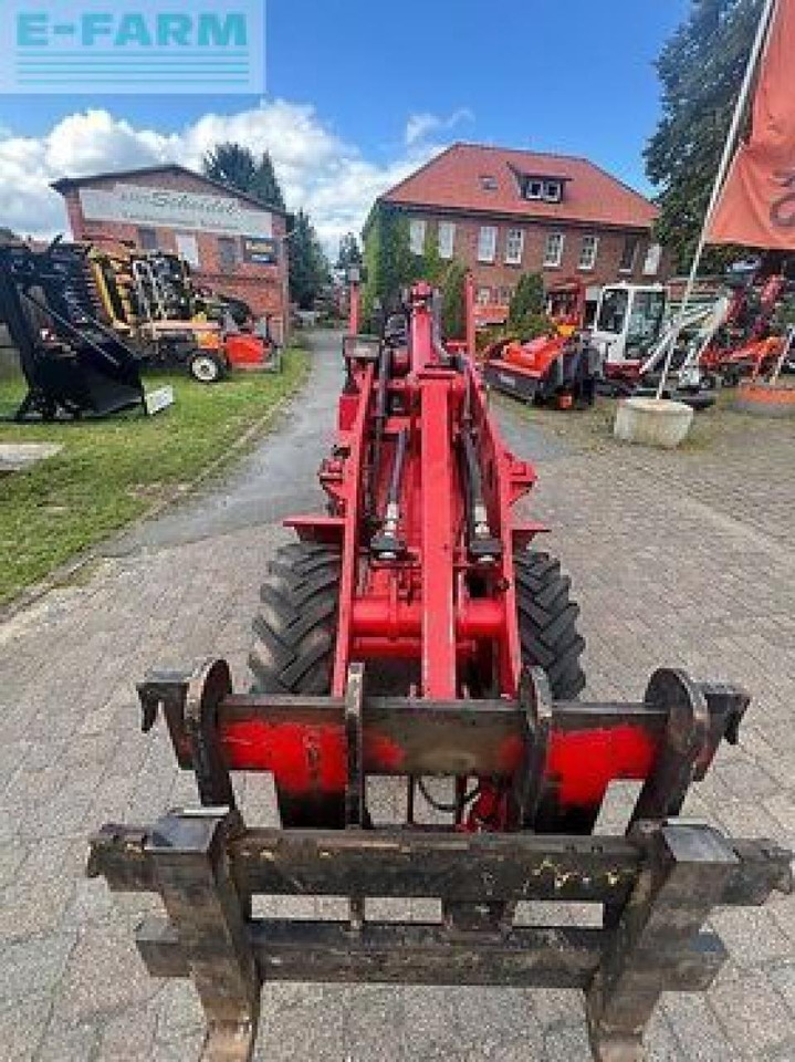 Weidemann 1370 p48 - Mini bager: slika Weidemann 1370 p48 - Mini bager Weidemann 1370 p48 - Mini bager: slika Weidemann 1370 p48 - Mini bager