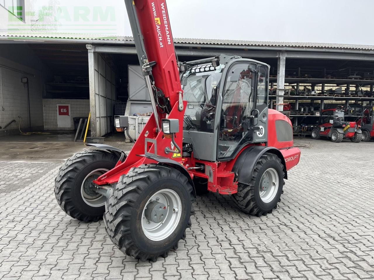 Weidemann 3080lpt ca. 5,0m hubhöhe / hochdruckfahrantrieb - Mini bager: slika Weidemann 3080lpt ca. 5,0m hubhöhe / hochdruckfahrantrieb - Mini bager Weidemann 3080lpt ca. 5,0m hubhöhe / hochdruckfahrantrieb - Mini bager: slika Weidemann 3080lpt ca. 5,0m hubhöhe / hochdruckfahrantrieb - Mini bager