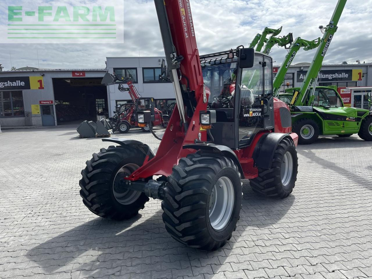 Weidemann 4080lp tele 30km/h - Mini bager: slika Weidemann 4080lp tele 30km/h - Mini bager Weidemann 4080lp tele 30km/h - Mini bager: slika Weidemann 4080lp tele 30km/h - Mini bager