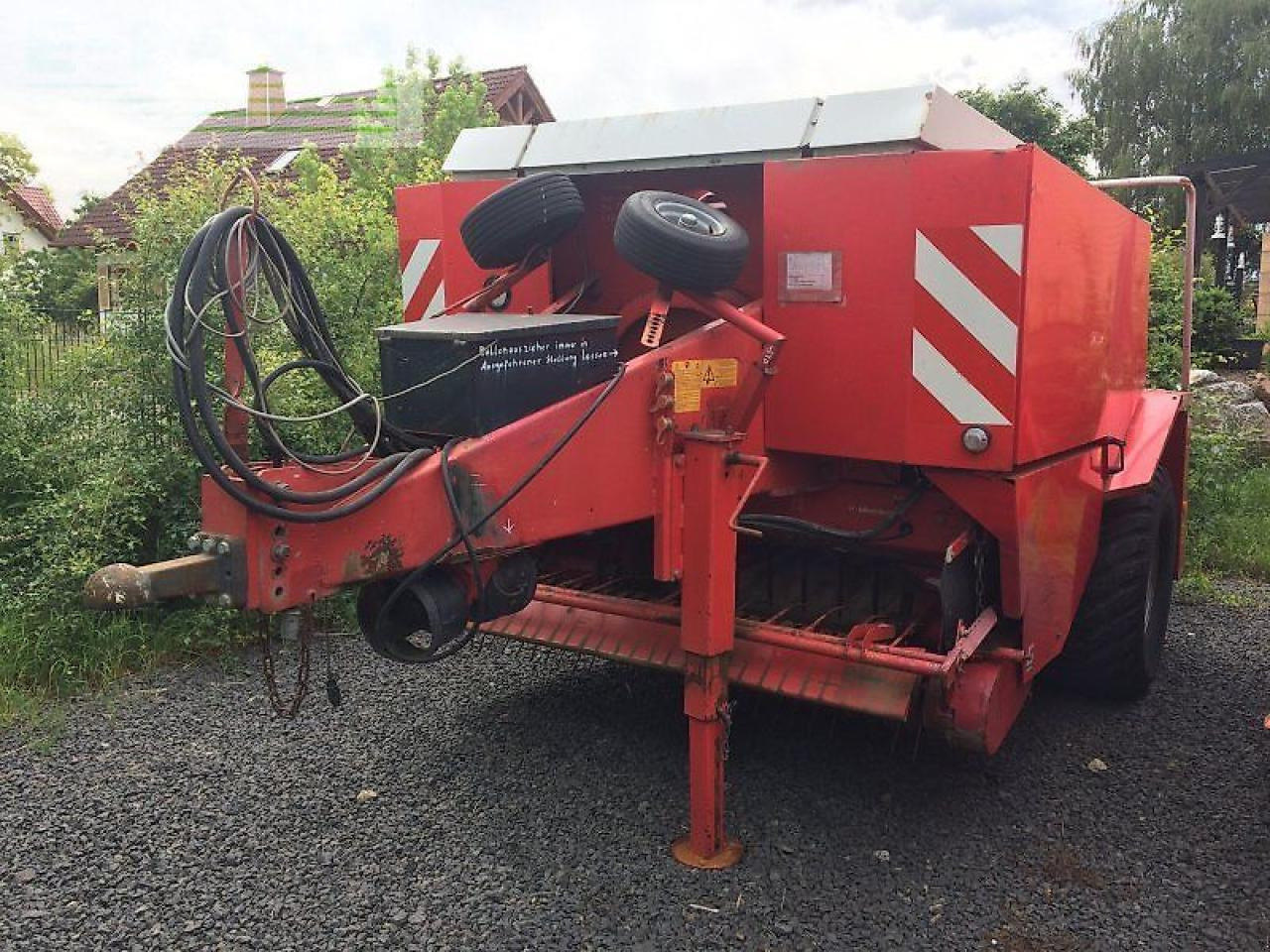 Welger d 6000 - Kvadratna balirka: slika Welger d 6000 - Kvadratna balirka Welger d 6000 - Kvadratna balirka: slika Welger d 6000 - Kvadratna balirka