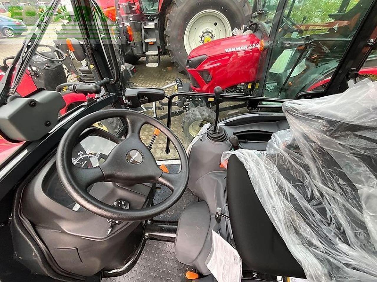 Yanmar sa 424 v-q - Traktor: slika Yanmar sa 424 v-q - Traktor Yanmar sa 424 v-q - Traktor: slika Yanmar sa 424 v-q - Traktor