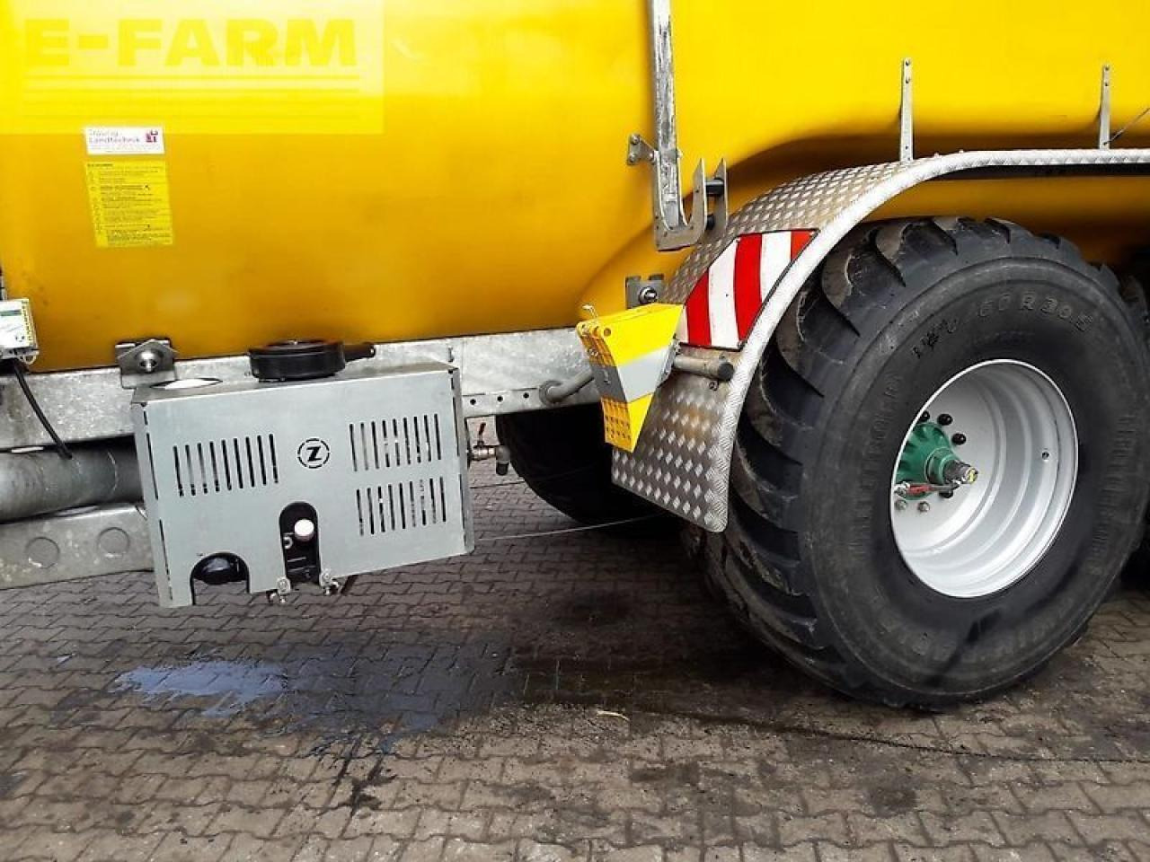 Zunhammer ske 18,5 pu - Oprema za gnojenje: slika Zunhammer ske 18,5 pu - Oprema za gnojenje Zunhammer ske 18,5 pu - Oprema za gnojenje: slika Zunhammer ske 18,5 pu - Oprema za gnojenje