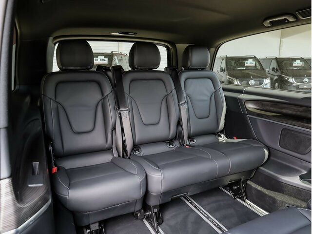 MERCEDES-BENZ EQV 300 Extralang,Avantgarde,8Sitze,2xelektr.Tür - Putnički kombi, Električno dostavno vozilo: slika MERCEDES-BENZ EQV 300 Extralang,Avantgarde,8Sitze,2xelektr.Tür - Putnički kombi, Električno dostavno vozilo MERCEDES-BENZ EQV 300 Extralang,Avantgarde,8Sitze,2xelektr.Tür - Putnički kombi, Električno dostavno vozilo: slika MERCEDES-BENZ EQV 300 Extralang,Avantgarde,8Sitze,2xelektr.Tür - Putnički kombi, Električno dostavno vozilo