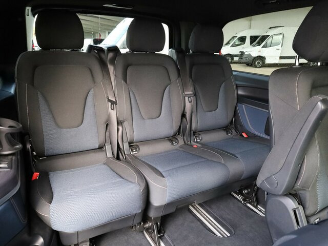 MERCEDES-BENZ EQV 300 lang,7Sitze,2xSchiebetür,LED,Distronic... - Minibus, Električni autobus: slika MERCEDES-BENZ EQV 300 lang,7Sitze,2xSchiebetür,LED,Distronic... - Minibus, Električni autobus MERCEDES-BENZ EQV 300 lang,7Sitze,2xSchiebetür,LED,Distronic... - Minibus, Električni autobus: slika MERCEDES-BENZ EQV 300 lang,7Sitze,2xSchiebetür,LED,Distronic... - Minibus, Električni autobus