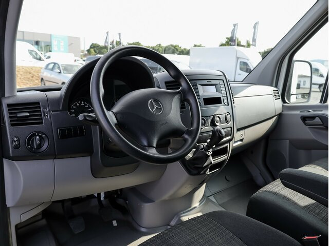 MERCEDES-BENZ Sprinter 214 CDI DOKA Pritsche,Klima,EURO6 - Dostavno vozilo s ravnom platformom, Dostavno vozilo s dvostrukom kabinom: slika MERCEDES-BENZ Sprinter 214 CDI DOKA Pritsche,Klima,EURO6 - Dostavno vozilo s ravnom platformom, Dostavno vozilo s dvostrukom kabinom MERCEDES-BENZ Sprinter 214 CDI DOKA Pritsche,Klima,EURO6 - Dostavno vozilo s ravnom platformom, Dostavno vozilo s dvostrukom kabinom: slika MERCEDES-BENZ Sprinter 214 CDI DOKA Pritsche,Klima,EURO6 - Dostavno vozilo s ravnom platformom, Dostavno vozilo s dvostrukom kabinom
