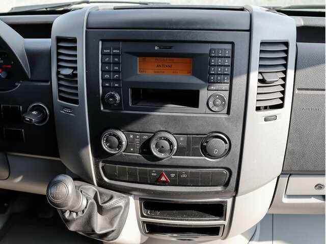 MERCEDES-BENZ Sprinter 214 CDI DOKA Pritsche,Klima,EURO6 - Dostavno vozilo s ceradom, Dostavno vozilo s dvostrukom kabinom: slika MERCEDES-BENZ Sprinter 214 CDI DOKA Pritsche,Klima,EURO6 - Dostavno vozilo s ceradom, Dostavno vozilo s dvostrukom kabinom MERCEDES-BENZ Sprinter 214 CDI DOKA Pritsche,Klima,EURO6 - Dostavno vozilo s ceradom, Dostavno vozilo s dvostrukom kabinom: slika MERCEDES-BENZ Sprinter 214 CDI DOKA Pritsche,Klima,EURO6 - Dostavno vozilo s ceradom, Dostavno vozilo s dvostrukom kabinom