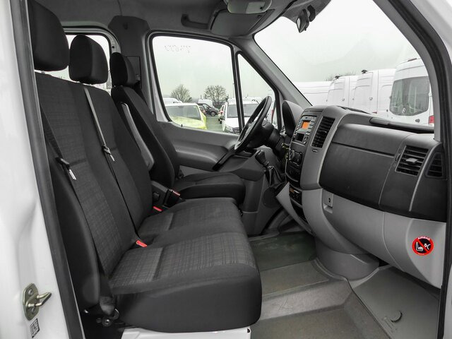 MERCEDES-BENZ Sprinter 311 CDI DOKA Pritsche,AHK,Standheizung - Dostavno vozilo s ravnom platformom, Dostavno vozilo s dvostrukom kabinom: slika MERCEDES-BENZ Sprinter 311 CDI DOKA Pritsche,AHK,Standheizung - Dostavno vozilo s ravnom platformom, Dostavno vozilo s dvostrukom kabinom MERCEDES-BENZ Sprinter 311 CDI DOKA Pritsche,AHK,Standheizung - Dostavno vozilo s ravnom platformom, Dostavno vozilo s dvostrukom kabinom: slika MERCEDES-BENZ Sprinter 311 CDI DOKA Pritsche,AHK,Standheizung - Dostavno vozilo s ravnom platformom, Dostavno vozilo s dvostrukom kabinom