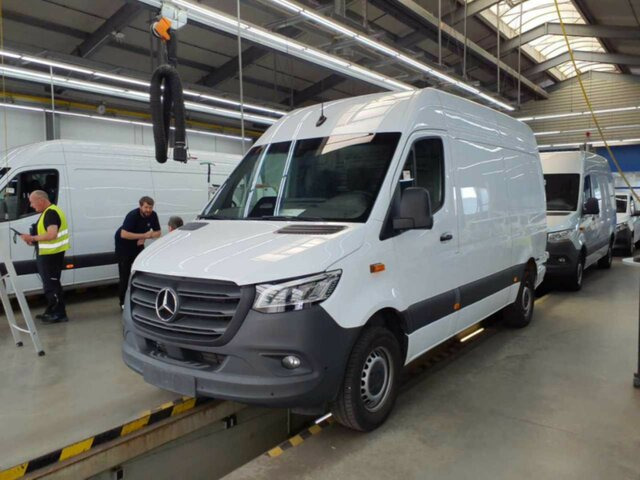 Furgon MERCEDES-BENZ Sprinter 317 CDI,3665mm,Automatik,Kamera: slika Furgon MERCEDES-BENZ Sprinter 317 CDI,3665mm,Automatik,Kamera