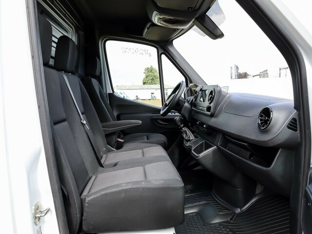 MERCEDES-BENZ Sprinter 317 CDI Kasten,L2H2,MBUX,Kamera - Furgon: slika MERCEDES-BENZ Sprinter 317 CDI Kasten,L2H2,MBUX,Kamera - Furgon MERCEDES-BENZ Sprinter 317 CDI Kasten,L2H2,MBUX,Kamera - Furgon: slika MERCEDES-BENZ Sprinter 317 CDI Kasten,L2H2,MBUX,Kamera - Furgon
