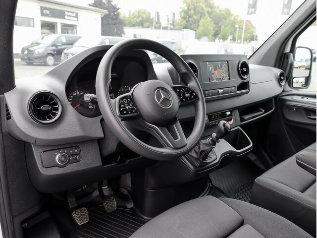 MERCEDES-BENZ Sprinter 317 CDI Kasten,L2H2,MBUX,Kamera - Furgon: slika MERCEDES-BENZ Sprinter 317 CDI Kasten,L2H2,MBUX,Kamera - Furgon MERCEDES-BENZ Sprinter 317 CDI Kasten,L2H2,MBUX,Kamera - Furgon: slika MERCEDES-BENZ Sprinter 317 CDI Kasten,L2H2,MBUX,Kamera - Furgon