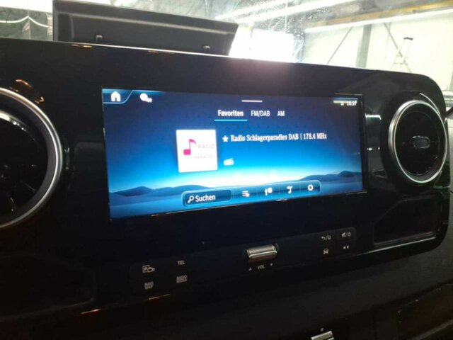 MERCEDES-BENZ Sprinter 317 CDI,L2H2,Automatik,Kamera,LED... - Furgon: slika MERCEDES-BENZ Sprinter 317 CDI,L2H2,Automatik,Kamera,LED... - Furgon MERCEDES-BENZ Sprinter 317 CDI,L2H2,Automatik,Kamera,LED... - Furgon: slika MERCEDES-BENZ Sprinter 317 CDI,L2H2,Automatik,Kamera,LED... - Furgon