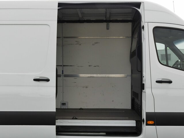 Furgon MERCEDES-BENZ Sprinter 317 Maxi,9GTronic,MBUX,Kamera,Klima...: slika Furgon MERCEDES-BENZ Sprinter 317 Maxi,9GTronic,MBUX,Kamera,Klima... Furgon MERCEDES-BENZ Sprinter 317 Maxi,9GTronic,MBUX,Kamera,Klima...: slika Furgon MERCEDES-BENZ Sprinter 317 Maxi,9GTronic,MBUX,Kamera,Klima...