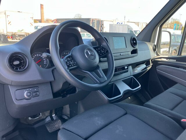 MERCEDES-BENZ Sprinter 317 Maxi,9GTronic,MBUX,Kamera,Klima - Furgon: slika MERCEDES-BENZ Sprinter 317 Maxi,9GTronic,MBUX,Kamera,Klima - Furgon MERCEDES-BENZ Sprinter 317 Maxi,9GTronic,MBUX,Kamera,Klima - Furgon: slika MERCEDES-BENZ Sprinter 317 Maxi,9GTronic,MBUX,Kamera,Klima - Furgon