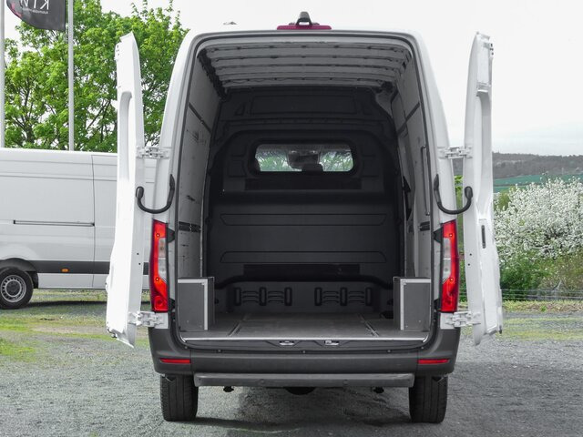 Furgon MERCEDES-BENZ Sprinter 317 Maxi,9GTronic,MBUX,Kamera,Klima...: slika Furgon MERCEDES-BENZ Sprinter 317 Maxi,9GTronic,MBUX,Kamera,Klima... Furgon MERCEDES-BENZ Sprinter 317 Maxi,9GTronic,MBUX,Kamera,Klima...: slika Furgon MERCEDES-BENZ Sprinter 317 Maxi,9GTronic,MBUX,Kamera,Klima...