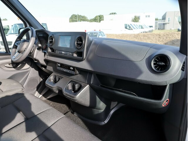 MERCEDES-BENZ Sprinter 317 Maxi,9GTronic,MBUX,Kamera,Navi... - Furgon: slika MERCEDES-BENZ Sprinter 317 Maxi,9GTronic,MBUX,Kamera,Navi... - Furgon MERCEDES-BENZ Sprinter 317 Maxi,9GTronic,MBUX,Kamera,Navi... - Furgon: slika MERCEDES-BENZ Sprinter 317 Maxi,9GTronic,MBUX,Kamera,Navi... - Furgon