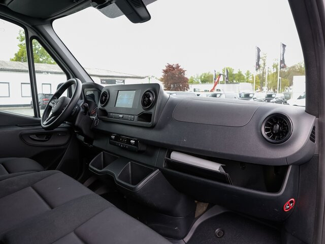 MERCEDES-BENZ Sprinter 317 Maxi,9GTronic,MBUX,Kamera - Furgon: slika MERCEDES-BENZ Sprinter 317 Maxi,9GTronic,MBUX,Kamera - Furgon MERCEDES-BENZ Sprinter 317 Maxi,9GTronic,MBUX,Kamera - Furgon: slika MERCEDES-BENZ Sprinter 317 Maxi,9GTronic,MBUX,Kamera - Furgon
