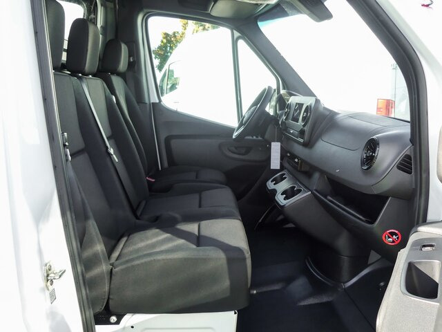 MERCEDES-BENZ Sprinter 317 Maxi,Automatik,MBUX,Kamera,Klima - Furgon: slika MERCEDES-BENZ Sprinter 317 Maxi,Automatik,MBUX,Kamera,Klima - Furgon MERCEDES-BENZ Sprinter 317 Maxi,Automatik,MBUX,Kamera,Klima - Furgon: slika MERCEDES-BENZ Sprinter 317 Maxi,Automatik,MBUX,Kamera,Klima - Furgon