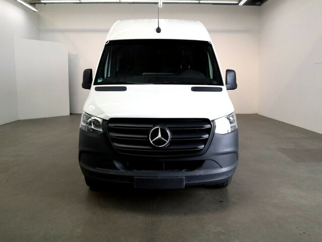 Furgon MERCEDES-BENZ Sprinter 317 Maxi,MBUX,Kamera,Tempomat: slika Furgon MERCEDES-BENZ Sprinter 317 Maxi,MBUX,Kamera,Tempomat