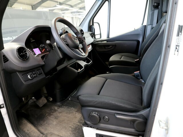 MERCEDES-BENZ Sprinter 319CDI DOKA,Allrad,Automatik,LED - Dostavno vozilo s ceradom, Dostavno vozilo s dvostrukom kabinom: slika MERCEDES-BENZ Sprinter 319CDI DOKA,Allrad,Automatik,LED - Dostavno vozilo s ceradom, Dostavno vozilo s dvostrukom kabinom MERCEDES-BENZ Sprinter 319CDI DOKA,Allrad,Automatik,LED - Dostavno vozilo s ceradom, Dostavno vozilo s dvostrukom kabinom: slika MERCEDES-BENZ Sprinter 319CDI DOKA,Allrad,Automatik,LED - Dostavno vozilo s ceradom, Dostavno vozilo s dvostrukom kabinom