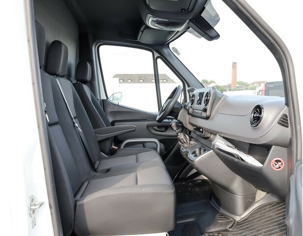 MERCEDES-BENZ Sprinter317CDI Maxi Koffer,LBW,Klima,Kamera - Dostavno vozilo sa zatvorenim sandukom: slika MERCEDES-BENZ Sprinter317CDI Maxi Koffer,LBW,Klima,Kamera - Dostavno vozilo sa zatvorenim sandukom MERCEDES-BENZ Sprinter317CDI Maxi Koffer,LBW,Klima,Kamera - Dostavno vozilo sa zatvorenim sandukom: slika MERCEDES-BENZ Sprinter317CDI Maxi Koffer,LBW,Klima,Kamera - Dostavno vozilo sa zatvorenim sandukom