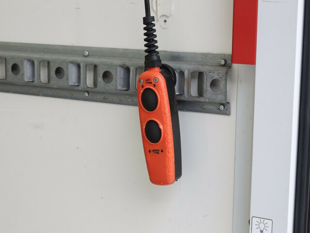 MERCEDES-BENZ Sprinter317CDI Maxi Koffer,LBW,Klima,Kamera... - Dostavno vozilo sa zatvorenim sandukom: slika MERCEDES-BENZ Sprinter317CDI Maxi Koffer,LBW,Klima,Kamera... - Dostavno vozilo sa zatvorenim sandukom MERCEDES-BENZ Sprinter317CDI Maxi Koffer,LBW,Klima,Kamera... - Dostavno vozilo sa zatvorenim sandukom: slika MERCEDES-BENZ Sprinter317CDI Maxi Koffer,LBW,Klima,Kamera... - Dostavno vozilo sa zatvorenim sandukom