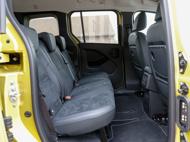 MERCEDES-BENZ T 180 Progressive,AHK,LED,Navi,Kamera,Tempomat - Putnički kombi: slika MERCEDES-BENZ T 180 Progressive,AHK,LED,Navi,Kamera,Tempomat - Putnički kombi MERCEDES-BENZ T 180 Progressive,AHK,LED,Navi,Kamera,Tempomat - Putnički kombi: slika MERCEDES-BENZ T 180 Progressive,AHK,LED,Navi,Kamera,Tempomat - Putnički kombi