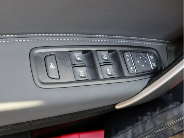 Putnički kombi MERCEDES-BENZ T 180 d,Progressive Edition,Automatik,LED,MBUX: slika Putnički kombi MERCEDES-BENZ T 180 d,Progressive Edition,Automatik,LED,MBUX