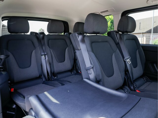 MERCEDES-BENZ V 220 d STYLE kompakt,8Sitzer,Standheizung,AHK - Minibus, Putnički kombi: slika MERCEDES-BENZ V 220 d STYLE kompakt,8Sitzer,Standheizung,AHK - Minibus, Putnički kombi MERCEDES-BENZ V 220 d STYLE kompakt,8Sitzer,Standheizung,AHK - Minibus, Putnički kombi: slika MERCEDES-BENZ V 220 d STYLE kompakt,8Sitzer,Standheizung,AHK - Minibus, Putnički kombi