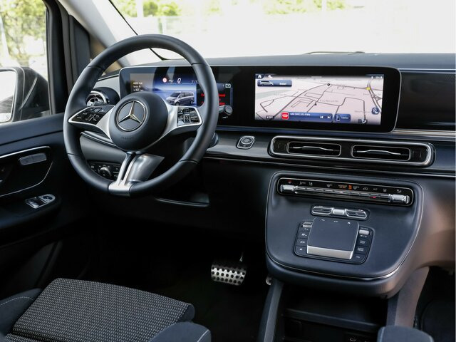 MERCEDES-BENZ V 220 d STYLE kompakt,8Sitzer,Standheizung,AHK - Minibus, Putnički kombi: slika MERCEDES-BENZ V 220 d STYLE kompakt,8Sitzer,Standheizung,AHK - Minibus, Putnički kombi MERCEDES-BENZ V 220 d STYLE kompakt,8Sitzer,Standheizung,AHK - Minibus, Putnički kombi: slika MERCEDES-BENZ V 220 d STYLE kompakt,8Sitzer,Standheizung,AHK - Minibus, Putnički kombi
