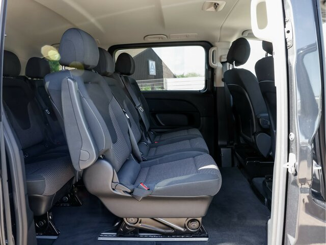 MERCEDES-BENZ V 220 d STYLE kompakt,8Sitzer,Standheizung,AHK - Minibus, Putnički kombi: slika MERCEDES-BENZ V 220 d STYLE kompakt,8Sitzer,Standheizung,AHK - Minibus, Putnički kombi MERCEDES-BENZ V 220 d STYLE kompakt,8Sitzer,Standheizung,AHK - Minibus, Putnički kombi: slika MERCEDES-BENZ V 220 d STYLE kompakt,8Sitzer,Standheizung,AHK - Minibus, Putnički kombi