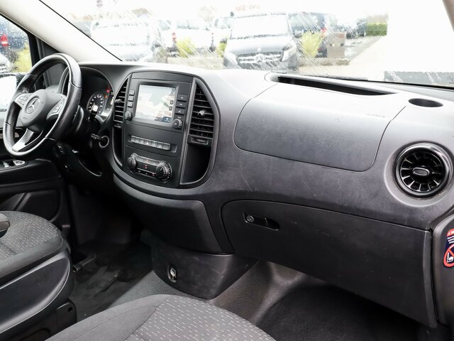 MERCEDES-BENZ Vito 114 TourerPro,Allrad,Automatik,Standheizung... - Putnički kombi: slika MERCEDES-BENZ Vito 114 TourerPro,Allrad,Automatik,Standheizung... - Putnički kombi MERCEDES-BENZ Vito 114 TourerPro,Allrad,Automatik,Standheizung... - Putnički kombi: slika MERCEDES-BENZ Vito 114 TourerPro,Allrad,Automatik,Standheizung... - Putnički kombi