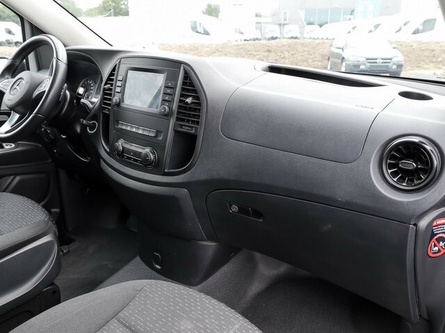 MERCEDES-BENZ Vito 114 TourerPro,Extralang,8Sitzer,Automatik - Putnički kombi: slika MERCEDES-BENZ Vito 114 TourerPro,Extralang,8Sitzer,Automatik - Putnički kombi MERCEDES-BENZ Vito 114 TourerPro,Extralang,8Sitzer,Automatik - Putnički kombi: slika MERCEDES-BENZ Vito 114 TourerPro,Extralang,8Sitzer,Automatik - Putnički kombi