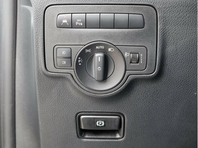 Putnički kombi MERCEDES-BENZ Vito 114 TourerPro,lang,Automatik,8Sitze,Kamera: slika Putnički kombi MERCEDES-BENZ Vito 114 TourerPro,lang,Automatik,8Sitze,Kamera