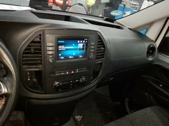 MERCEDES-BENZ Vito116CDI KA Extralang,Automatik,Klima,Kamera... - Mali kombi: slika MERCEDES-BENZ Vito116CDI KA Extralang,Automatik,Klima,Kamera... - Mali kombi MERCEDES-BENZ Vito116CDI KA Extralang,Automatik,Klima,Kamera... - Mali kombi: slika MERCEDES-BENZ Vito116CDI KA Extralang,Automatik,Klima,Kamera... - Mali kombi