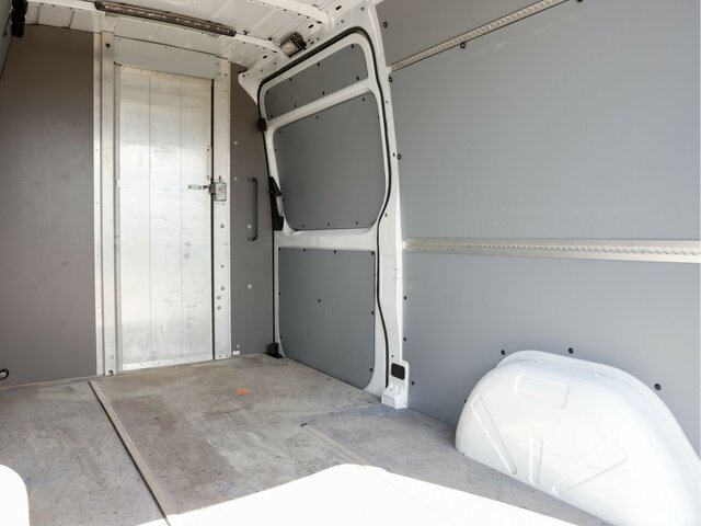 Furgon, Električno dostavno vozilo MERCEDES-BENZ eSprinter 312 Kasten FWD,3.924mm Radstand: slika Furgon, Električno dostavno vozilo MERCEDES-BENZ eSprinter 312 Kasten FWD,3.924mm Radstand