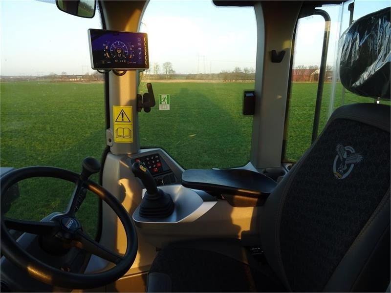 Case 721G - Utovarivač na kotačima: slika Case 721G - Utovarivač na kotačima Case 721G - Utovarivač na kotačima: slika Case 721G - Utovarivač na kotačima