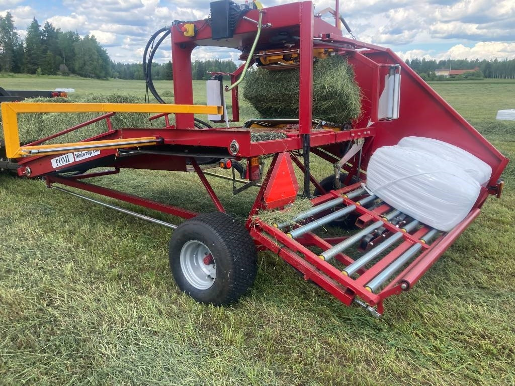 Pomi Mini wrap 100 - Omotač bala: slika Pomi Mini wrap 100 - Omotač bala Pomi Mini wrap 100 - Omotač bala: slika Pomi Mini wrap 100 - Omotač bala