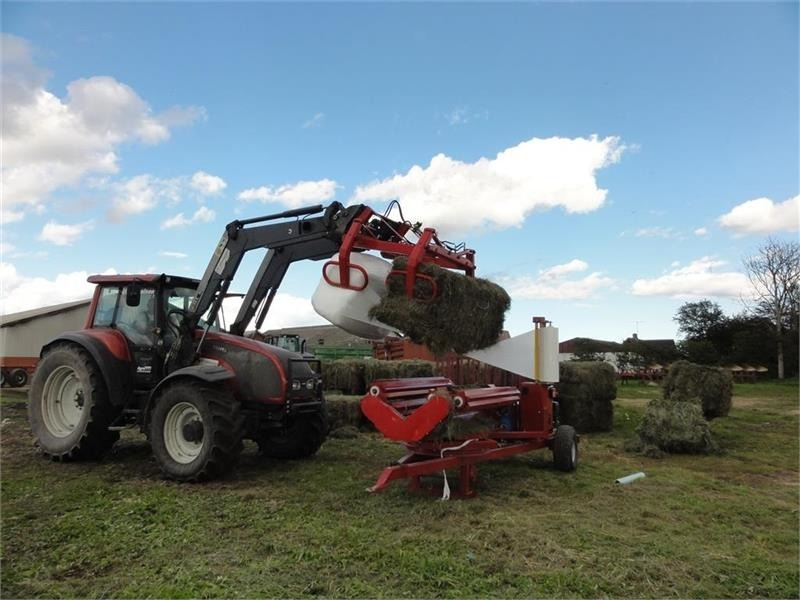 Pomi Wrap 200 - Omotač bala: slika Pomi Wrap 200 - Omotač bala Pomi Wrap 200 - Omotač bala: slika Pomi Wrap 200 - Omotač bala