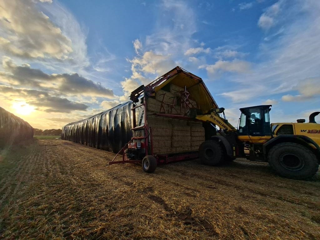 Pomi Wrap 7 - Omotač bala: slika Pomi Wrap 7 - Omotač bala Pomi Wrap 7 - Omotač bala: slika Pomi Wrap 7 - Omotač bala