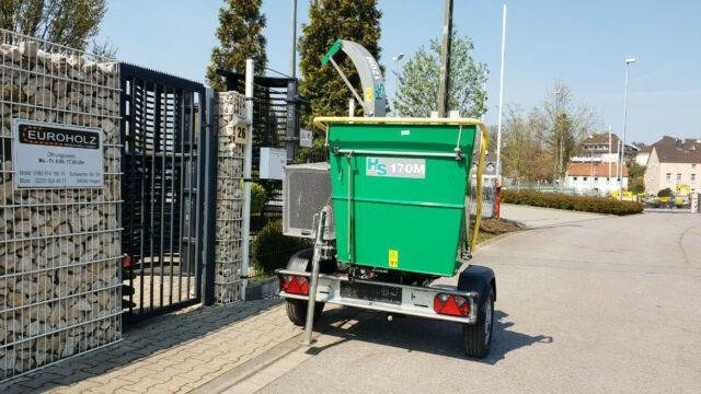 Holzhäcksler HS 170M nur 323 Bh - Drobilica za drvo: slika Holzhäcksler HS 170M nur 323 Bh - Drobilica za drvo Holzhäcksler HS 170M nur 323 Bh - Drobilica za drvo: slika Holzhäcksler HS 170M nur 323 Bh - Drobilica za drvo